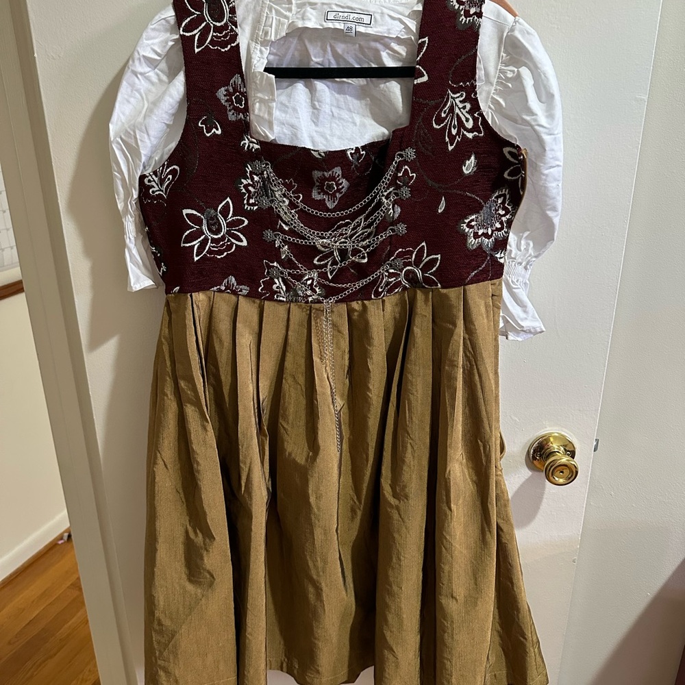 Dirndl-Inspired Dress + Blouse Set (Size 48) — Never Worn